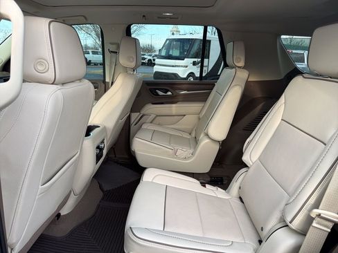 Used 2022 GMC Yukon Denali image 13