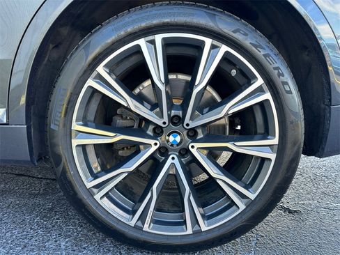 Used 2019 BMW X7 xDrive50i w/ Premium Package image 45