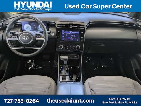 Used 2023 Hyundai Santa Cruz SEL w/ Activity Package FWD image 15