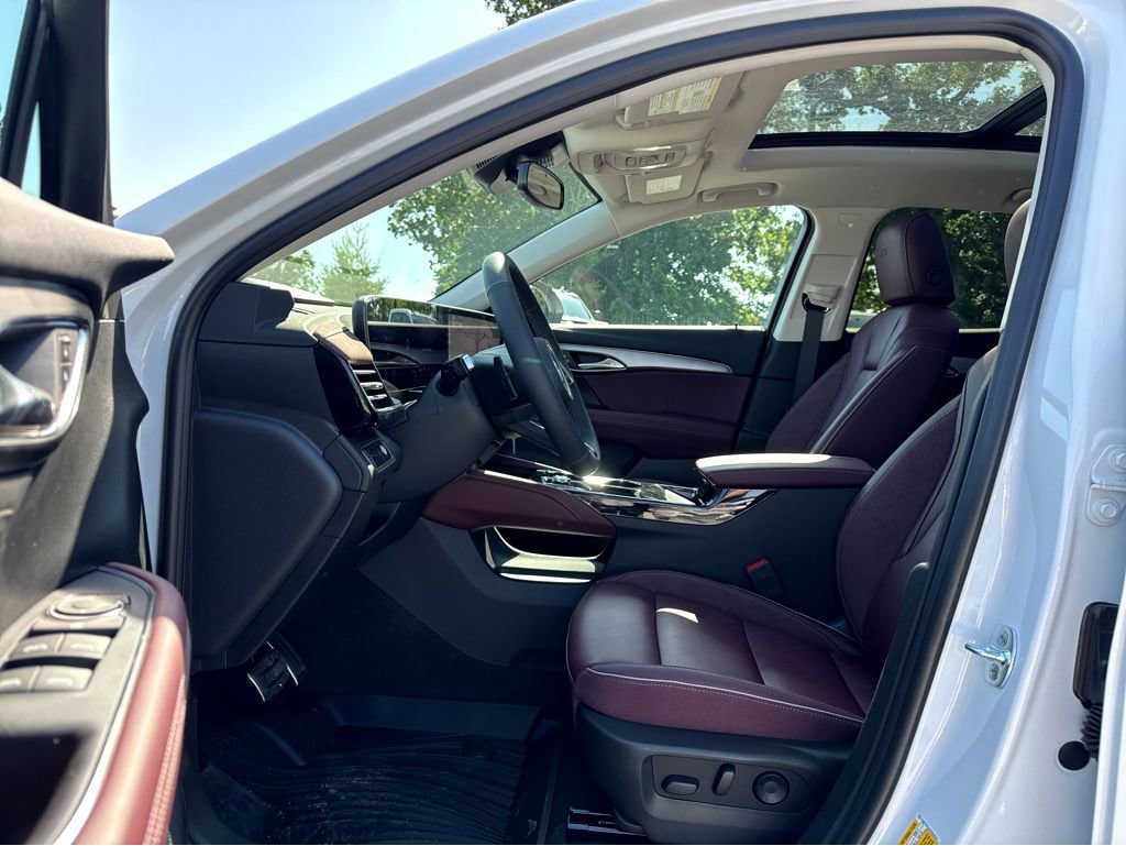 New 2026 Buick Envision Sport Touring AWD/4WD image 8