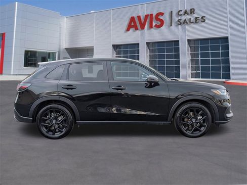 Used 2025 Honda HR-V Sport image 5