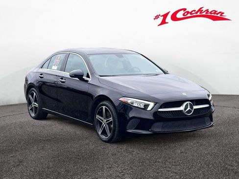 Used 2021 Mercedes-Benz A 220 4MATIC image 1