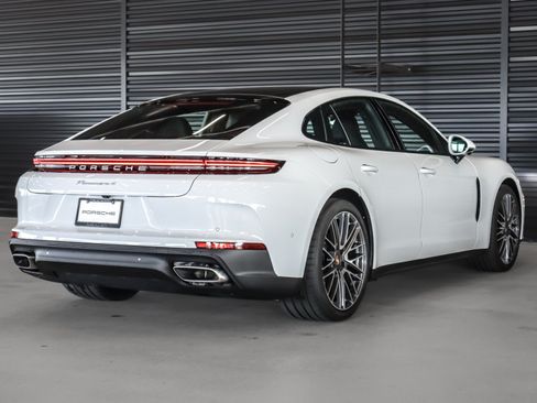 New 2026 Porsche Panamera 4 AWD/4WD image 10