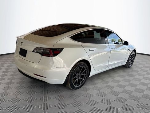 Used 2019 Tesla Model 3 Standard Range RWD image 6