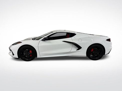 Used 2026 Chevrolet Corvette Stingray image 2