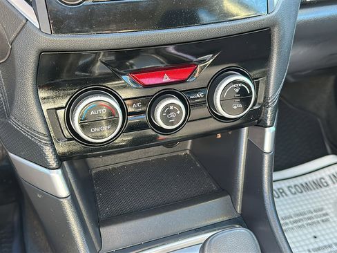 Used 2023 Subaru Forester Premium image 17