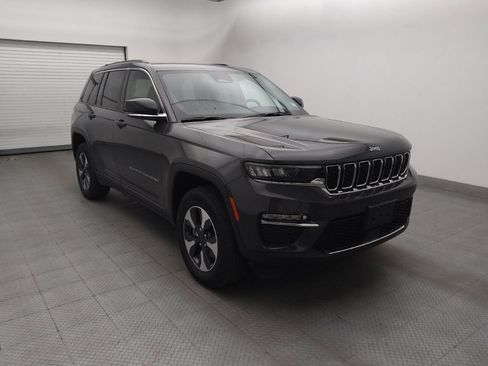 Used 2023 Jeep Grand Cherokee 4WD 4xe image 13