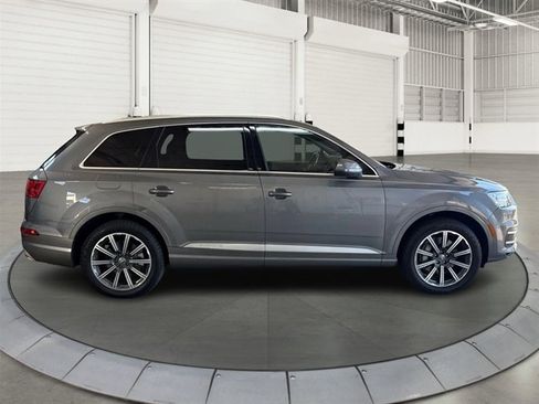 Used 2017 Audi Q7 3.0T Premium Plus AWD/4WD image 6