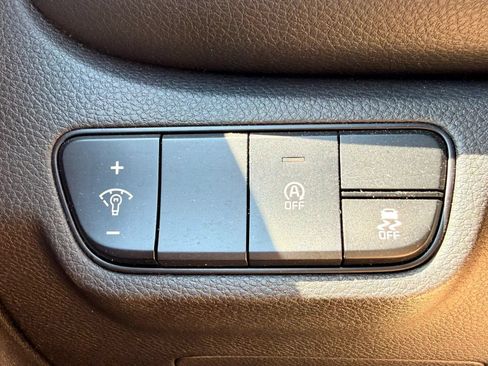 Used 2024 Kia Seltos LX AWD/4WD image 27