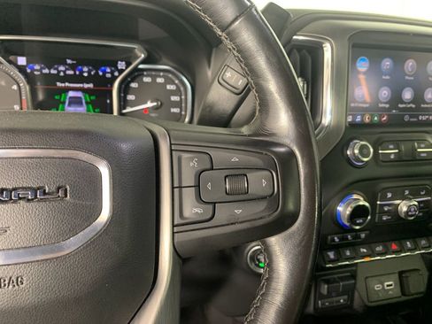 Used 2020 GMC Sierra 2500 Denali w/ Denali Ultimate Package image 21