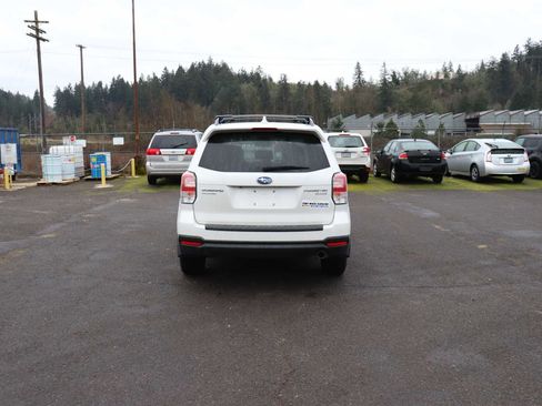 Used 2017 Subaru Forester 2.5i Limited image 6