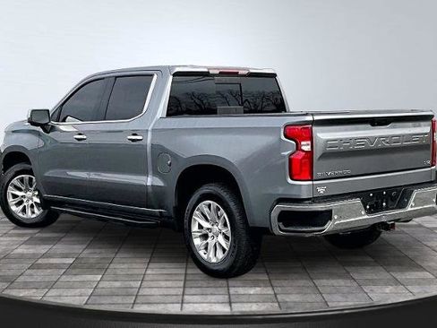 Used 2021 Chevrolet Silverado 1500 LTZ image 2
