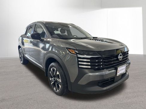 New 2026 Nissan Kicks SV w/ SV Premium Package image 11