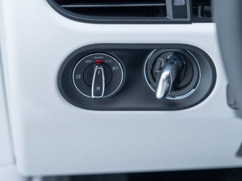 New 2026 Porsche Macan S image 31