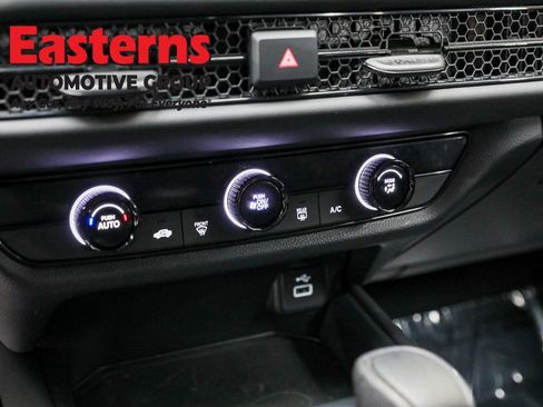 Used 2023 Honda HR-V LX image 19