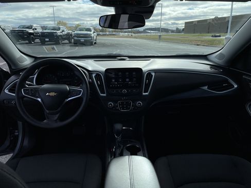 Certified 2024 Chevrolet Malibu LT image 17