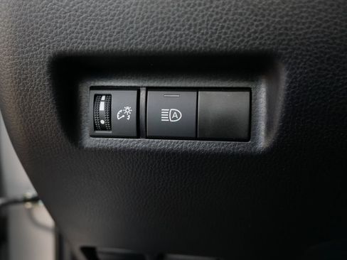 Certified 2025 Toyota RAV4 XLE AWD/4WD image 28