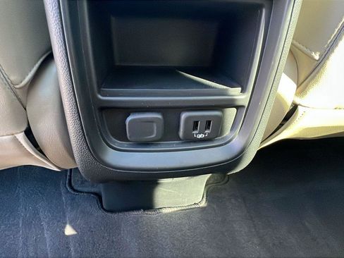 Used 2020 Buick Envision Preferred w/ LPO, Interior Luxury Package image 22