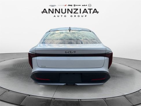 New 2025 Kia K4 LXS image 4