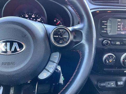 Used 2016 Kia Soul + w/ Soulful Package FWD image 19