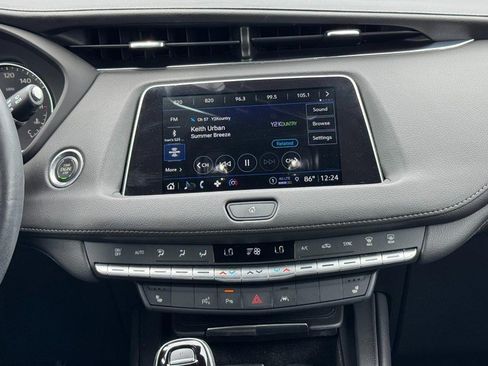 Used 2023 Cadillac XT4 Premium Luxury w/ Enhanced Visibility Package FWD image 13