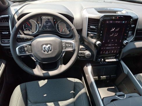 New 2026 RAM 1500 Big Horn AWD/4WD image 7