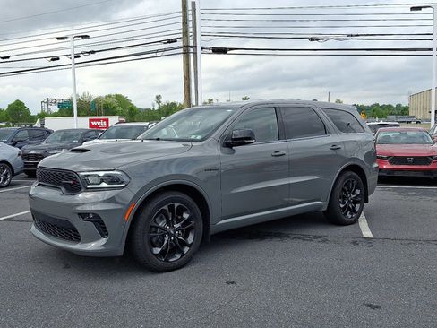 Used 2022 Dodge Durango R/T w/ Blacktop Package AWD/4WD image 3