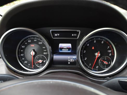 Used 2019 Mercedes-Benz GLE 400 4MATIC image 26