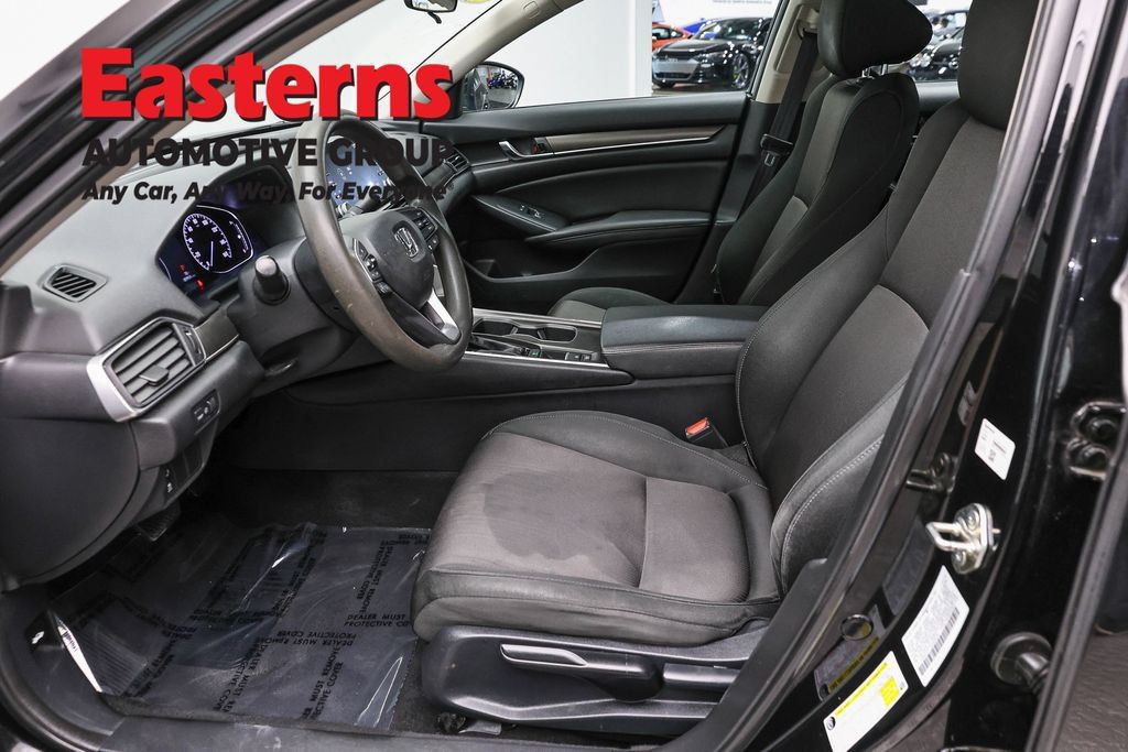 Used 2019 Honda Accord LX image 13