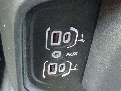 Used 2025 RAM 1500 Tradesman AWD/4WD image 21