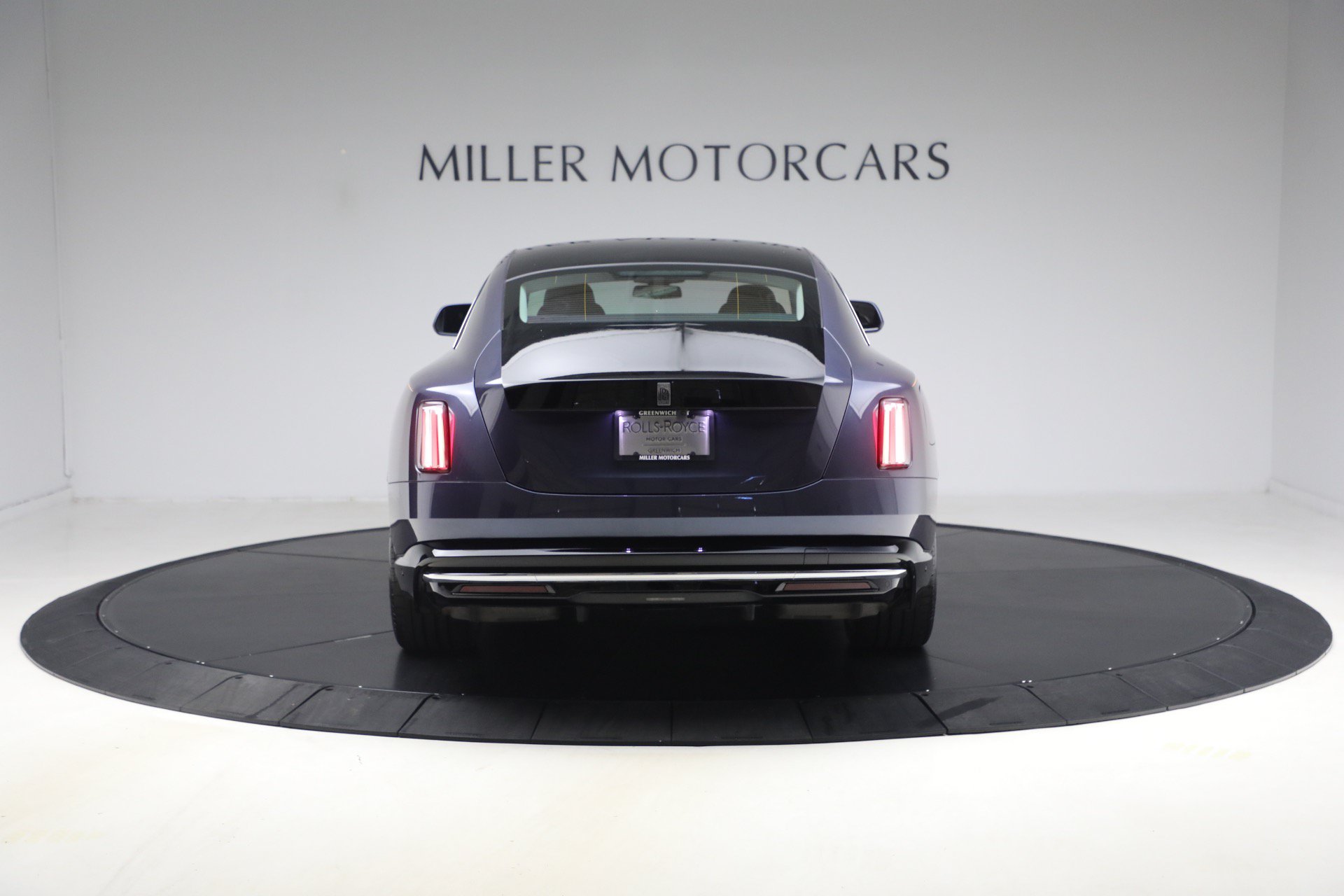 Certified 2024 Rolls-Royce Spectre w/ Spectre Launch Package AWD/4WD image 7