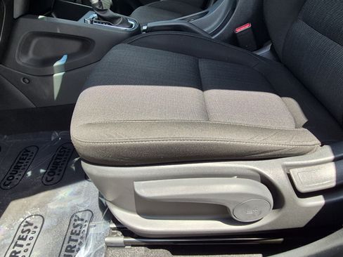 Certified 2022 Hyundai Kona SEL FWD image 18