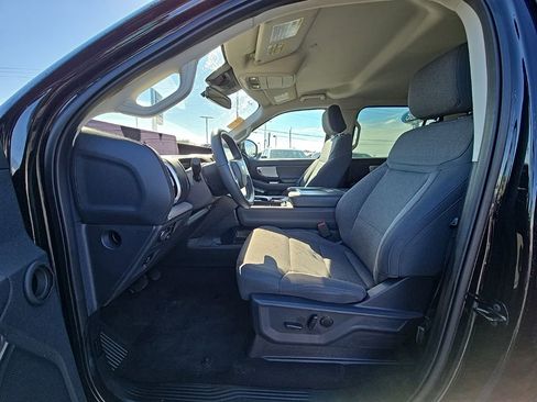 Used 2025 Ford Expedition Max Active AWD/4WD image 10