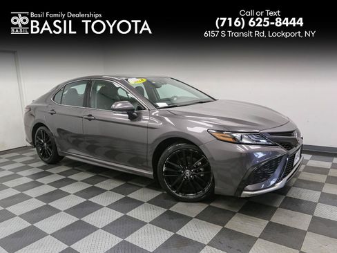 Used 2024 Toyota Camry XSE FWD image 1