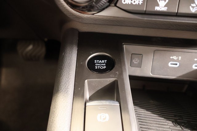 New 2026 Nissan Kicks SV w/ Cold Weather Package FWD image 18