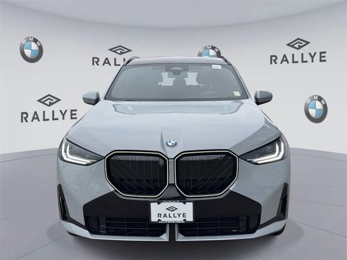 Certified 2025 BMW X3 xDrive30i w/ Premium Package image 2