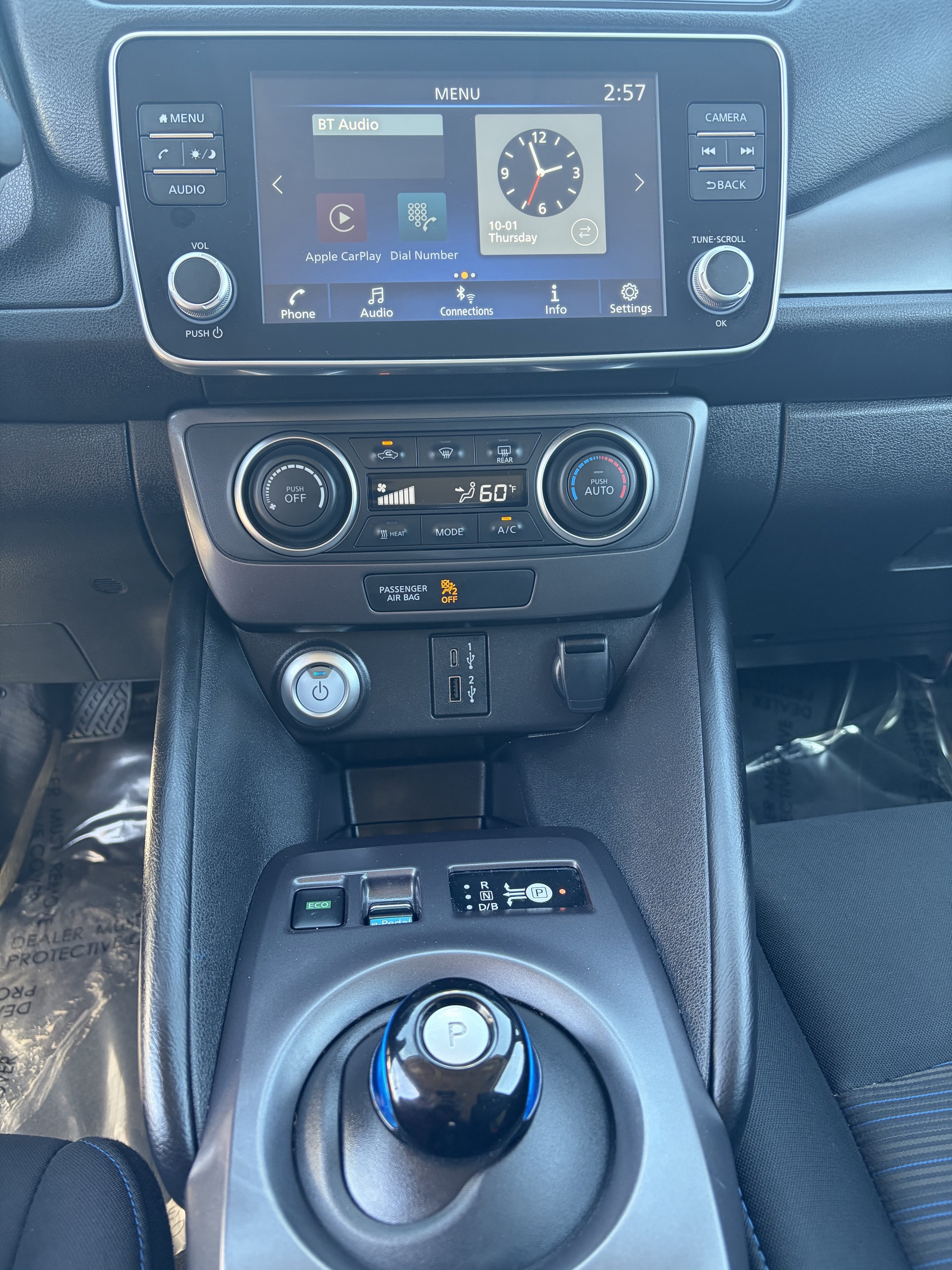 Used 2025 Nissan Leaf S FWD image 21