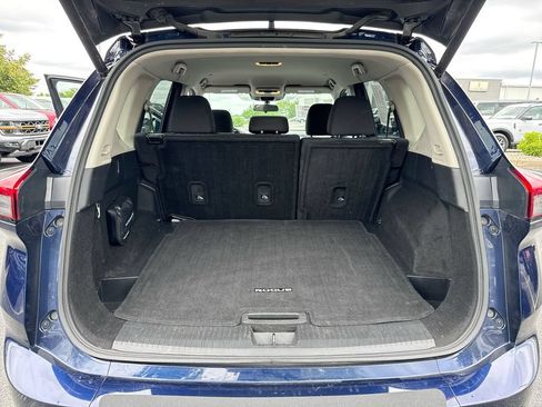 Used 2024 Nissan Rogue SV FWD image 23