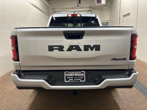 New 2026 RAM 1500 Express AWD/4WD image 6