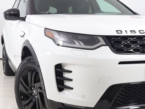 Used 2024 Land Rover Discovery Sport Dynamic SE AWD/4WD image 18