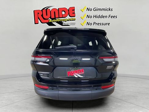 Used 2021 Jeep Grand Cherokee L Laredo AWD/4WD image 5