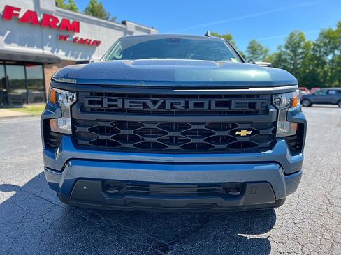 Used 2024 Chevrolet Silverado 1500 Custom RWD image 2