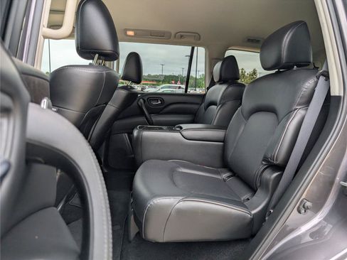Used 2024 INFINITI QX80 Luxe RWD image 21