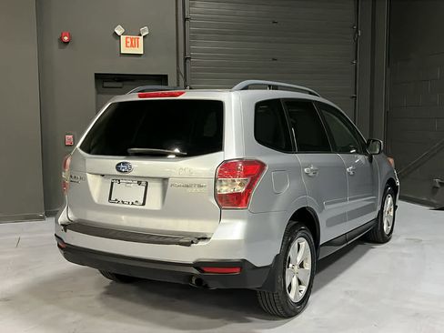 Used 2015 Subaru Forester 2.5i Premium w/ All-Weather Package AWD/4WD image 6