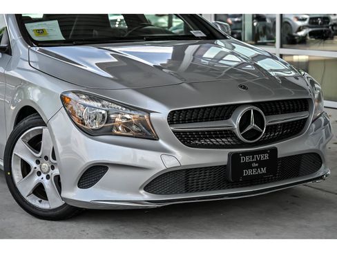 Used 2018 Mercedes-Benz CLA 250 image 2
