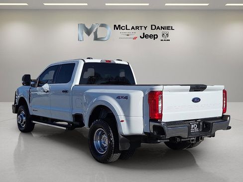 Used 2024 Ford F350 XLT image 4