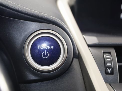 Used 2018 Lexus NX 300h AWD image 27