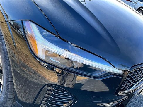 Certified 2023 Volvo XC60 B5 Plus w/ Climate Package image 24