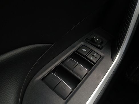 Used 2024 Toyota RAV4 XLE w/ Convenience Package image 18