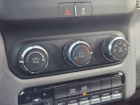 New 2024 RAM 4500 Tradesman image 22